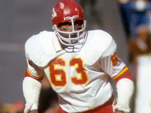 Chiefs Legend Diagnosed With Rare Brain Condition — NFL World Reacts