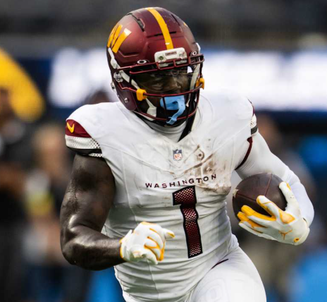 🚨 BREAKING NEWS: According to Tom Pelissero, Deebo Samuel is reportedly willing to take a 50 percent pay cut to join the Green Bay Packers